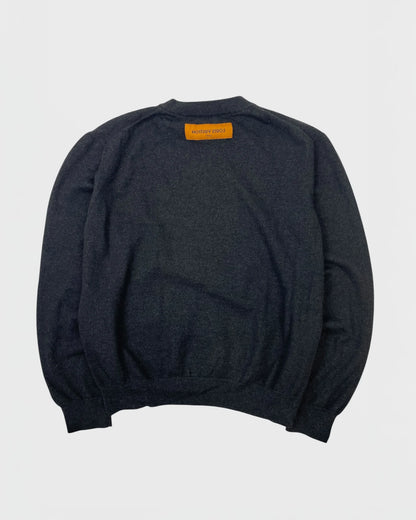 Louis Vuitton pull uniform
