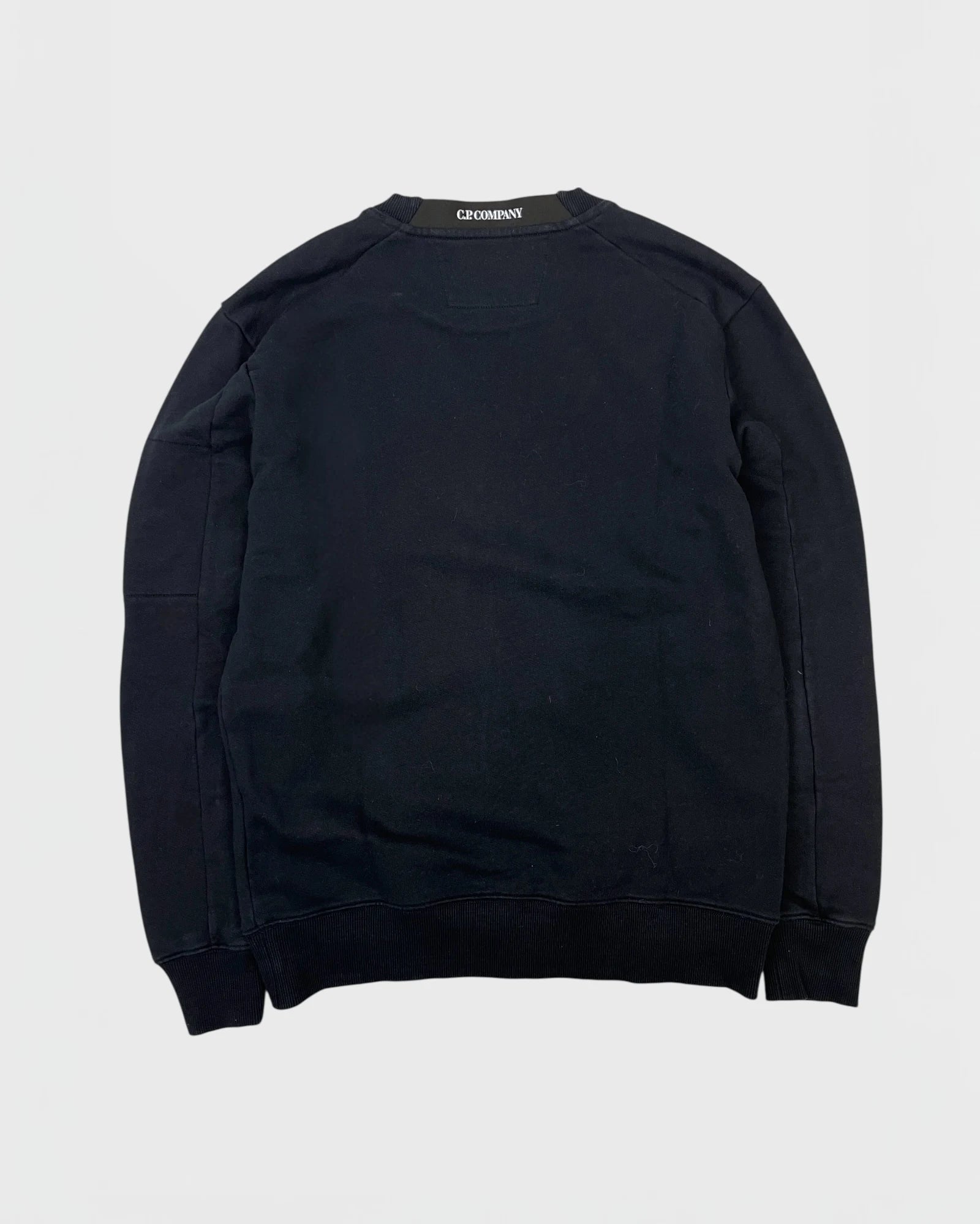 C.P. Company pull