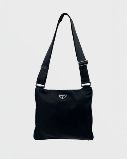 Prada flat bag sacoche