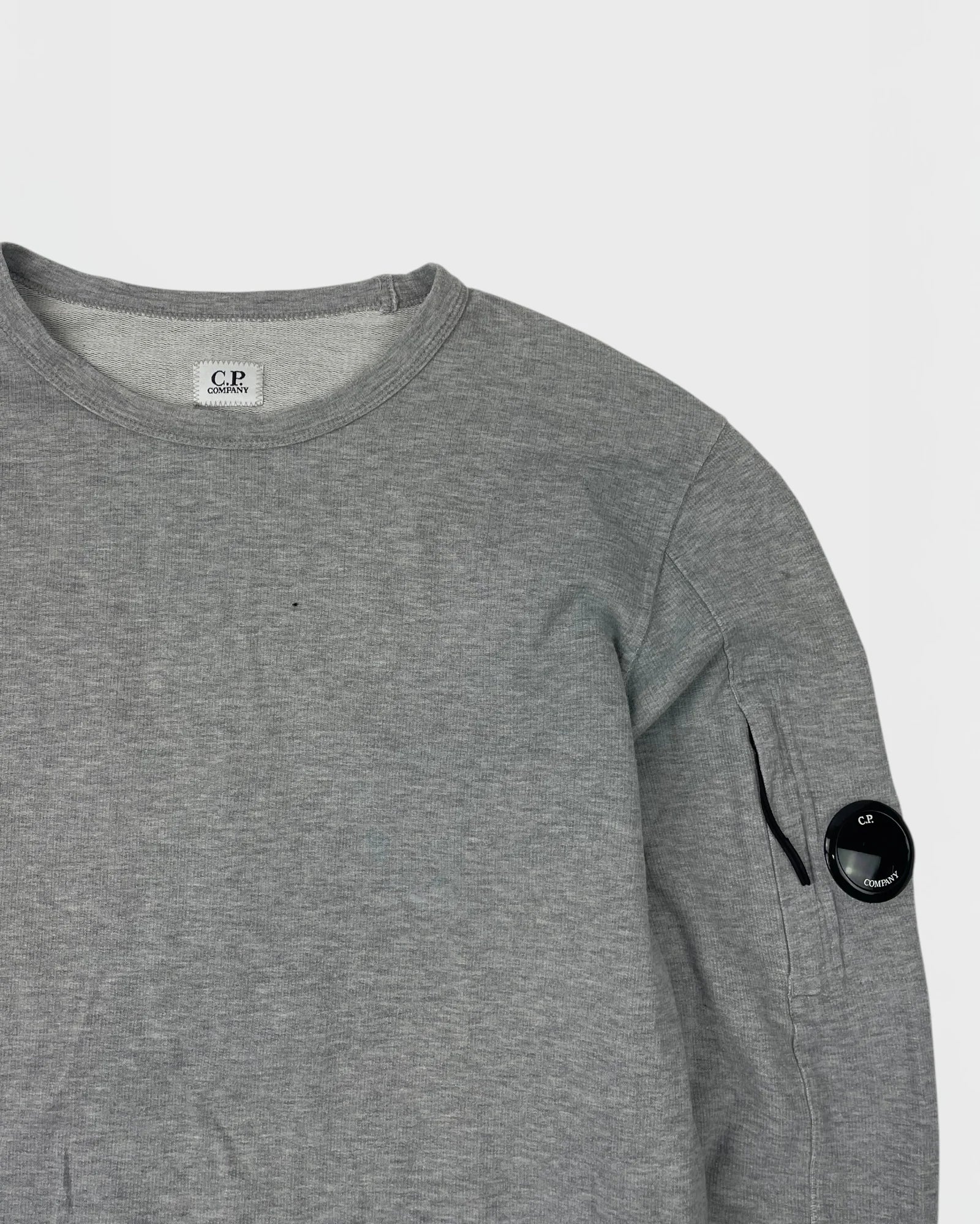 C.P. Company pull