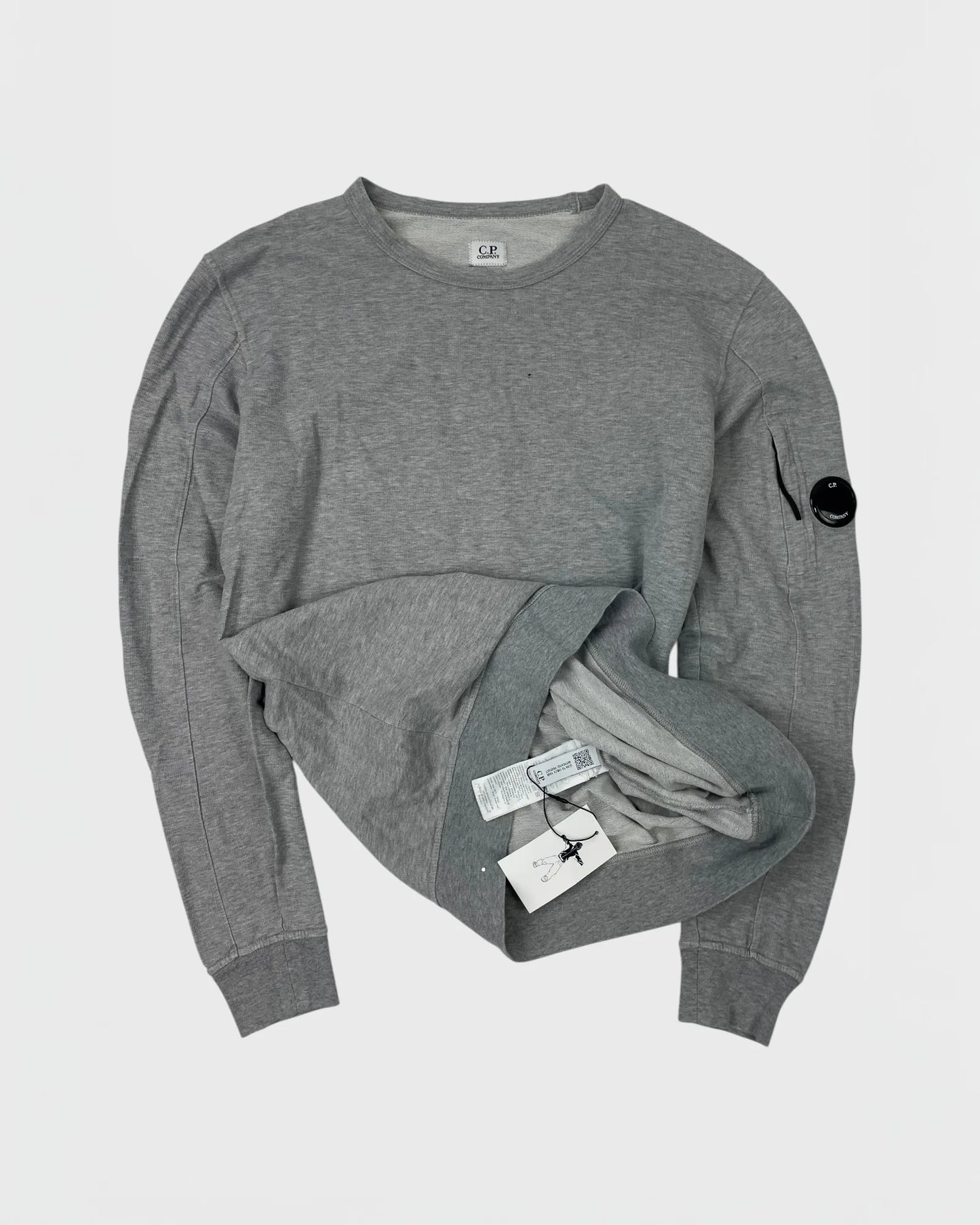 C.P. Company pull