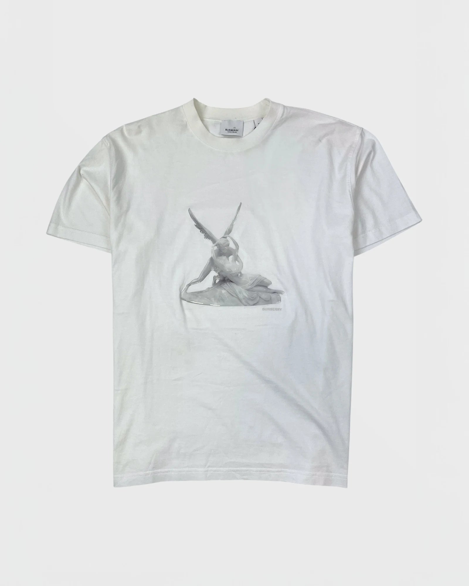 Burberry t-shirt