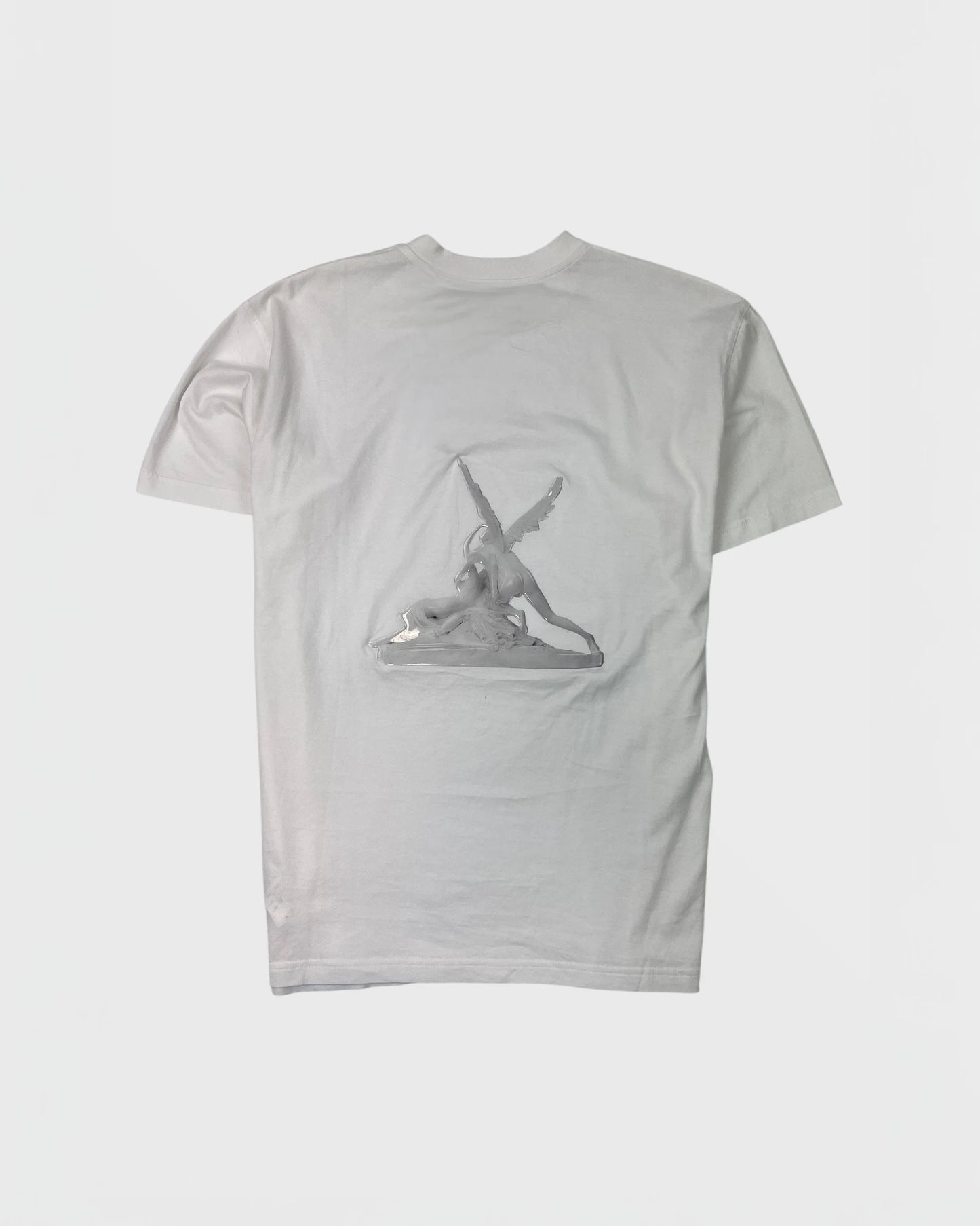 Burberry t-shirt