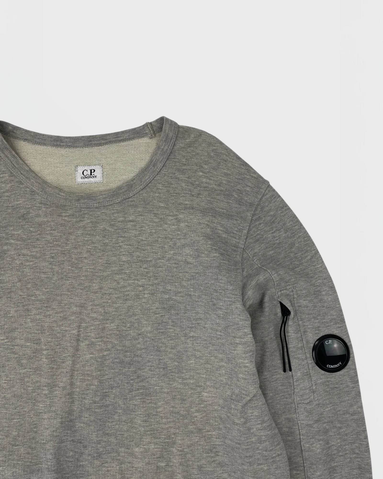 C.P. Company pull