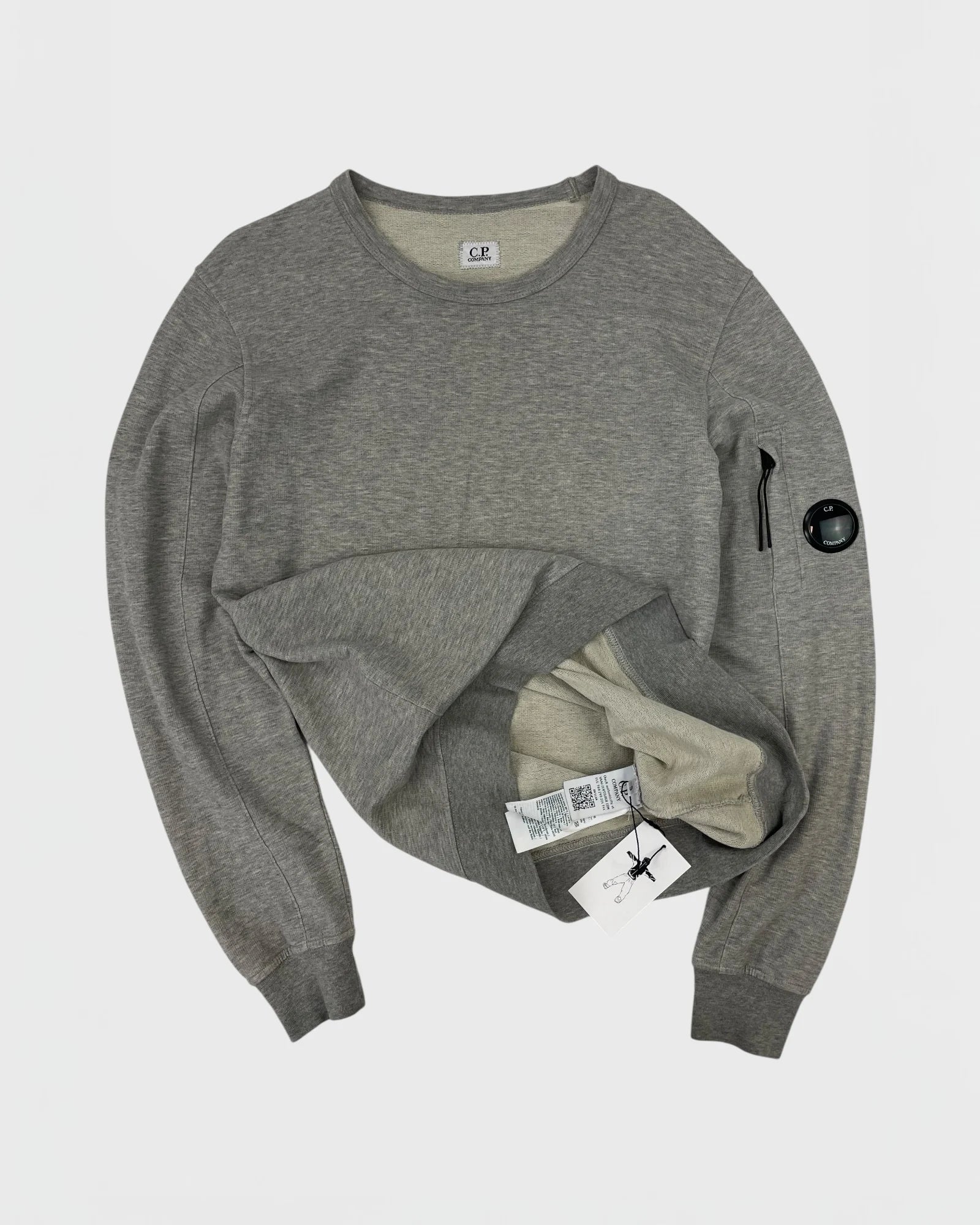 C.P. Company pull