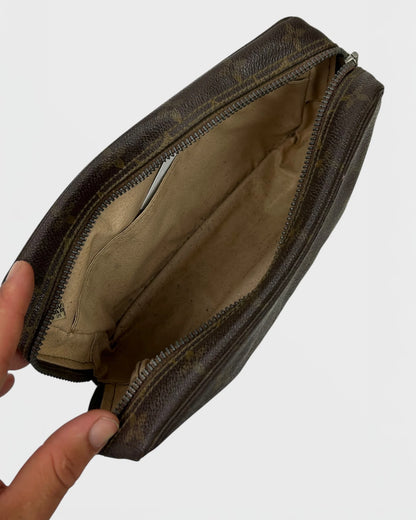 Louis Vuitton pochette monogramme