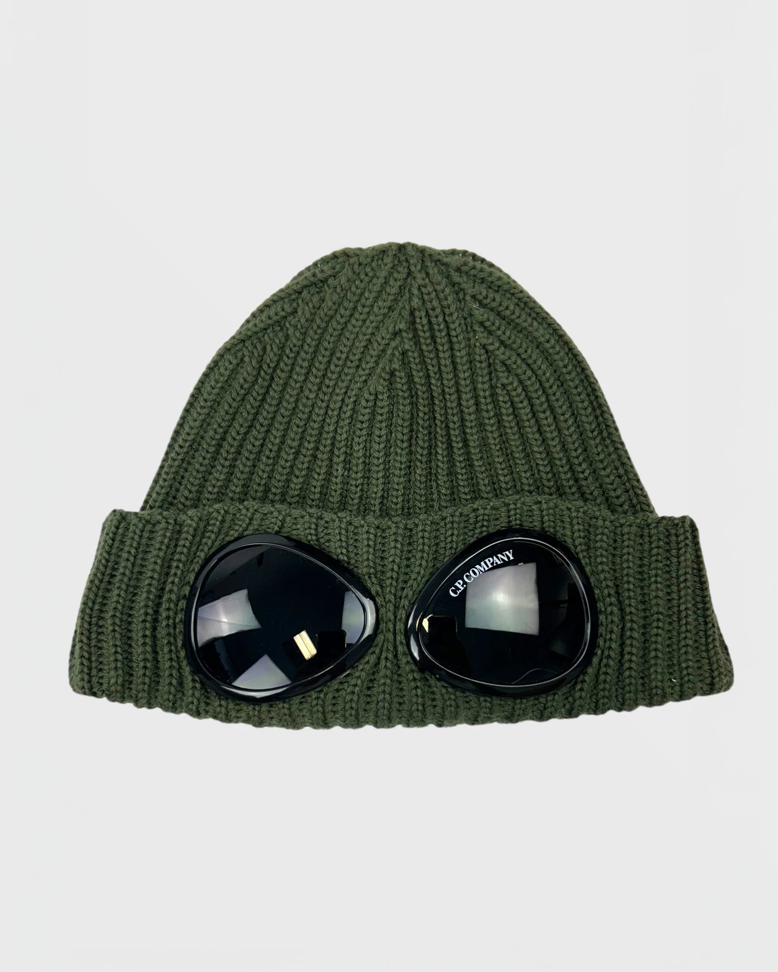 C.p. Company bonnet