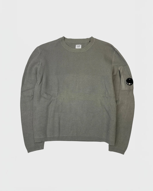 C.P company pull