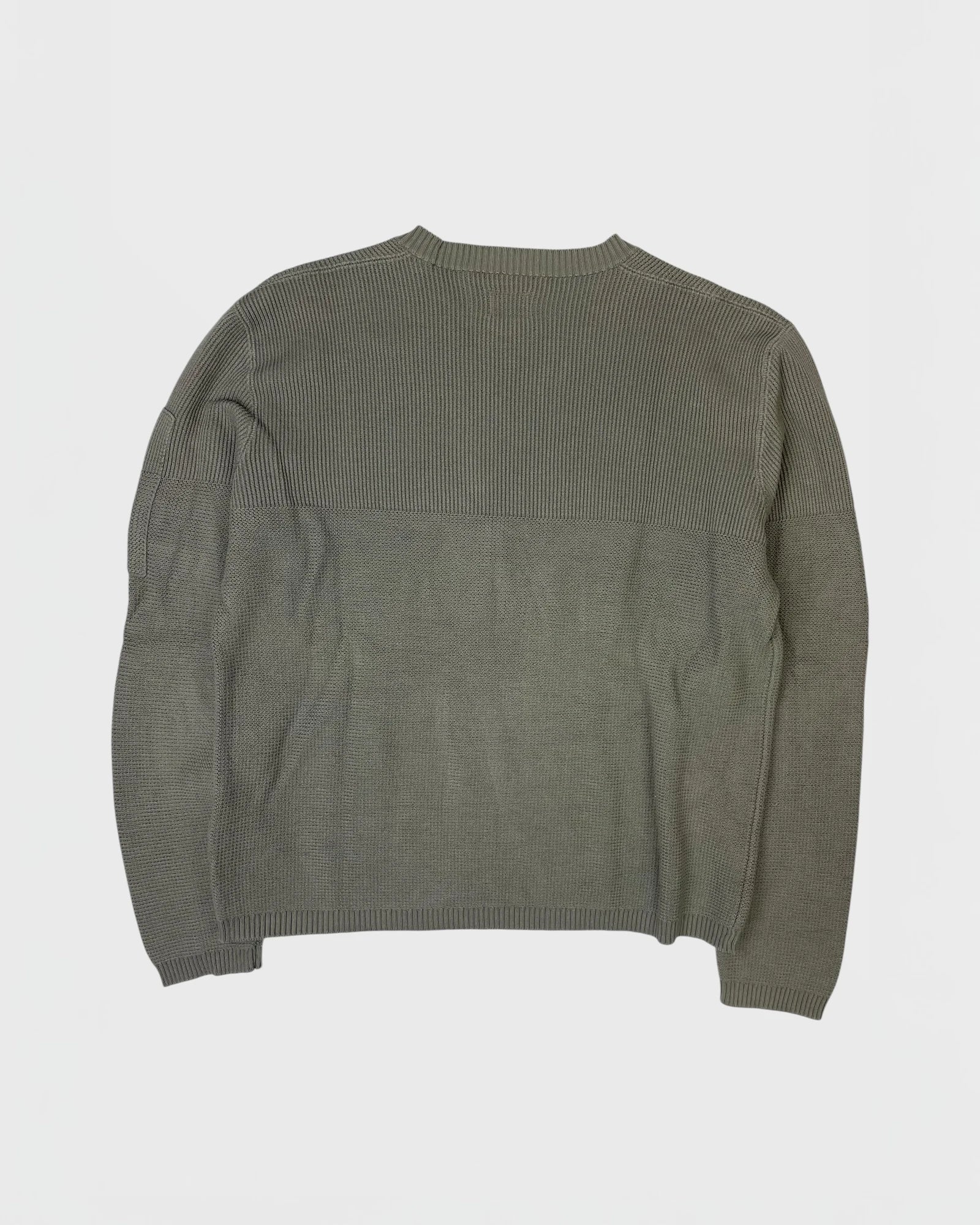 C.P company pull