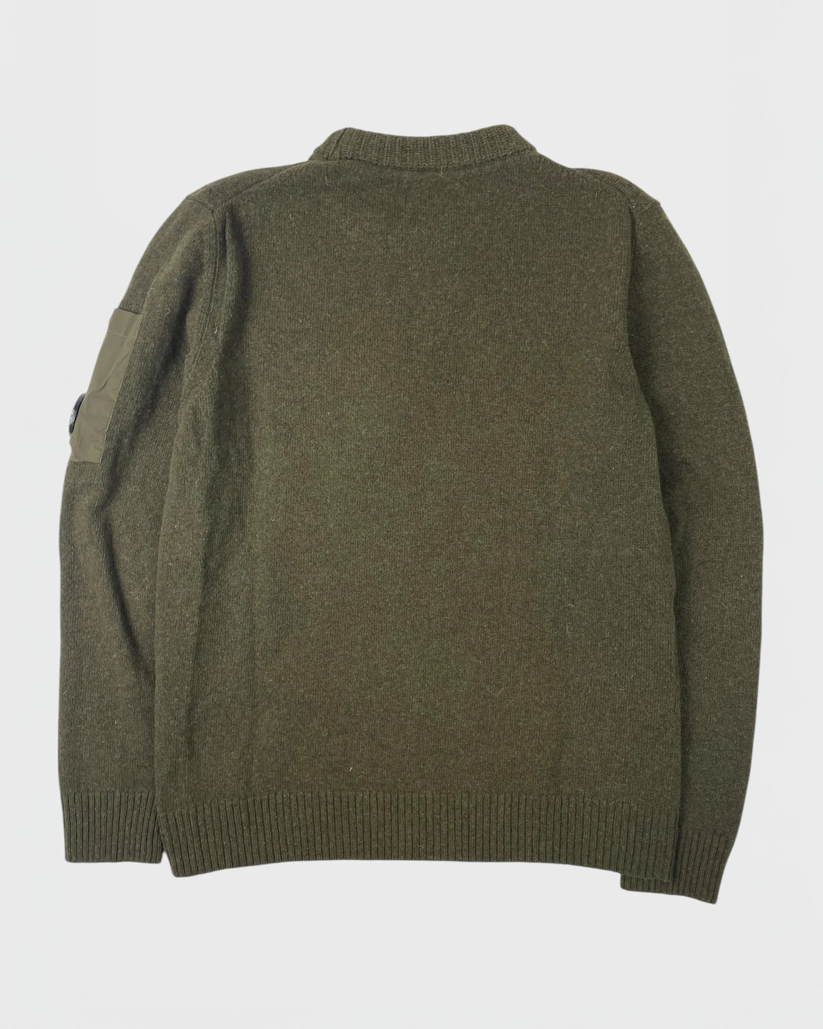 C.P company pull