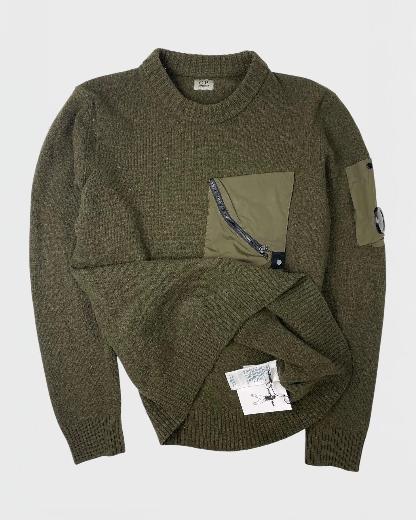 C.P company pull