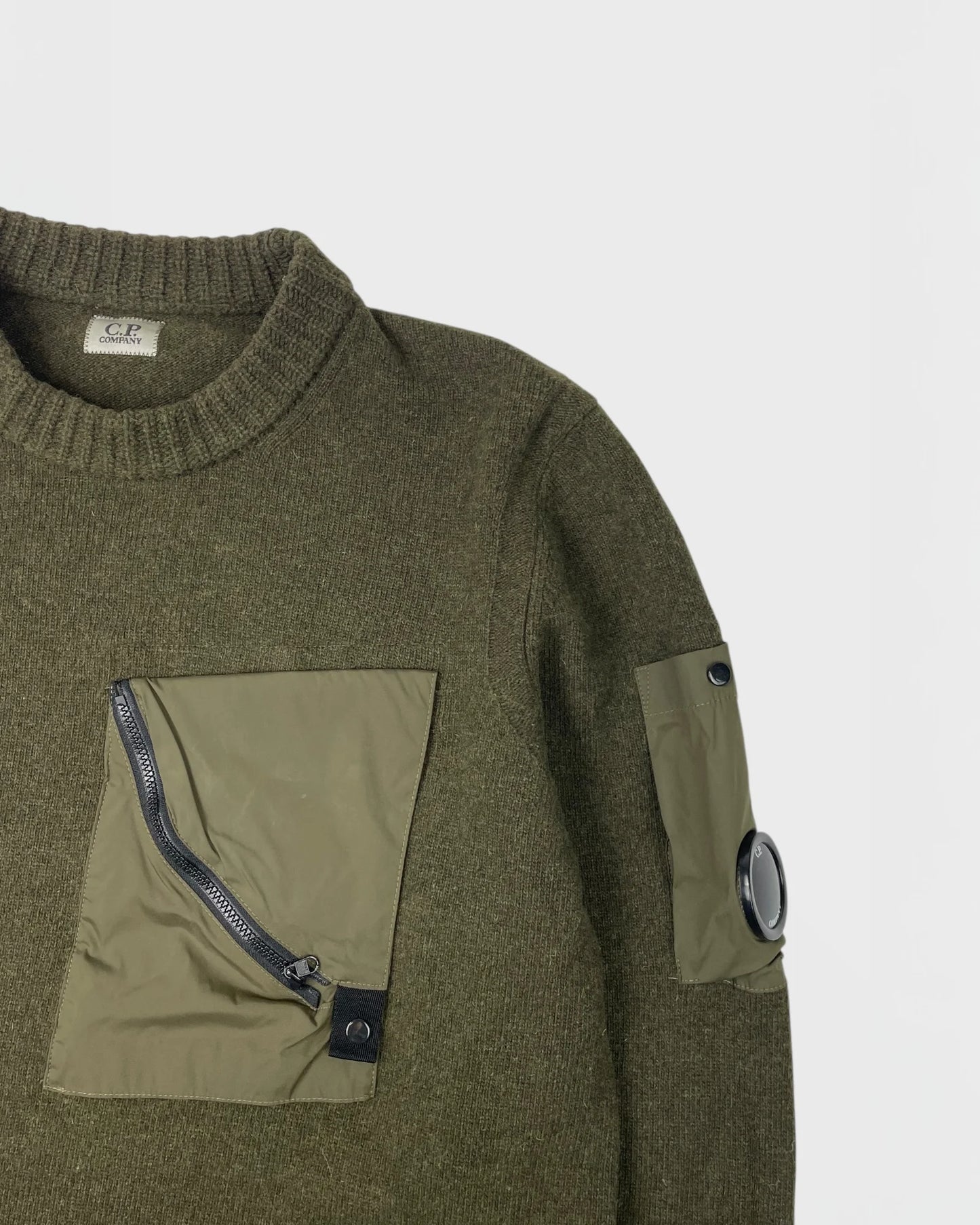C.P company pull