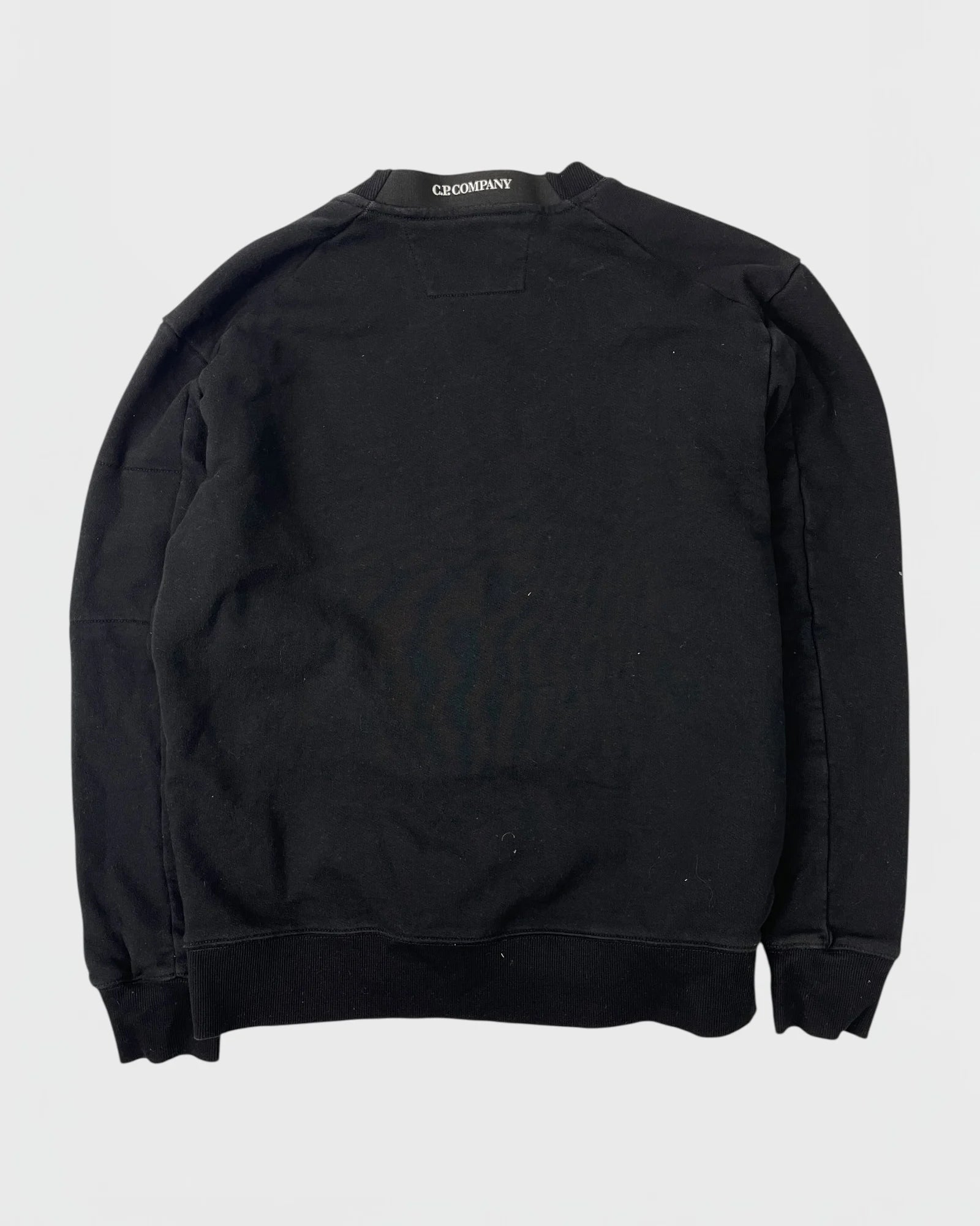 C.P company pull