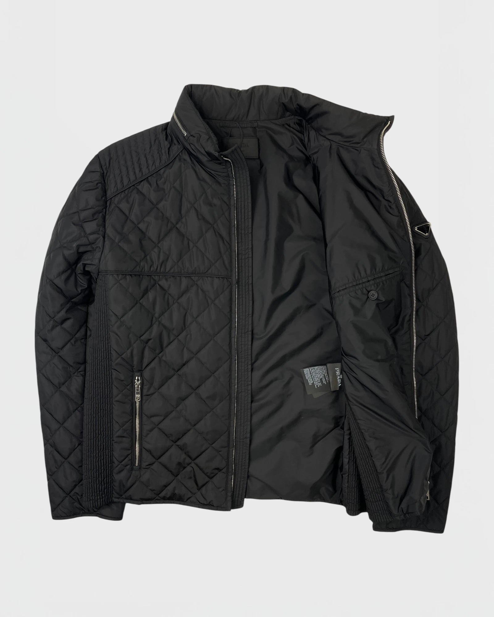 Prada doudoune triangle