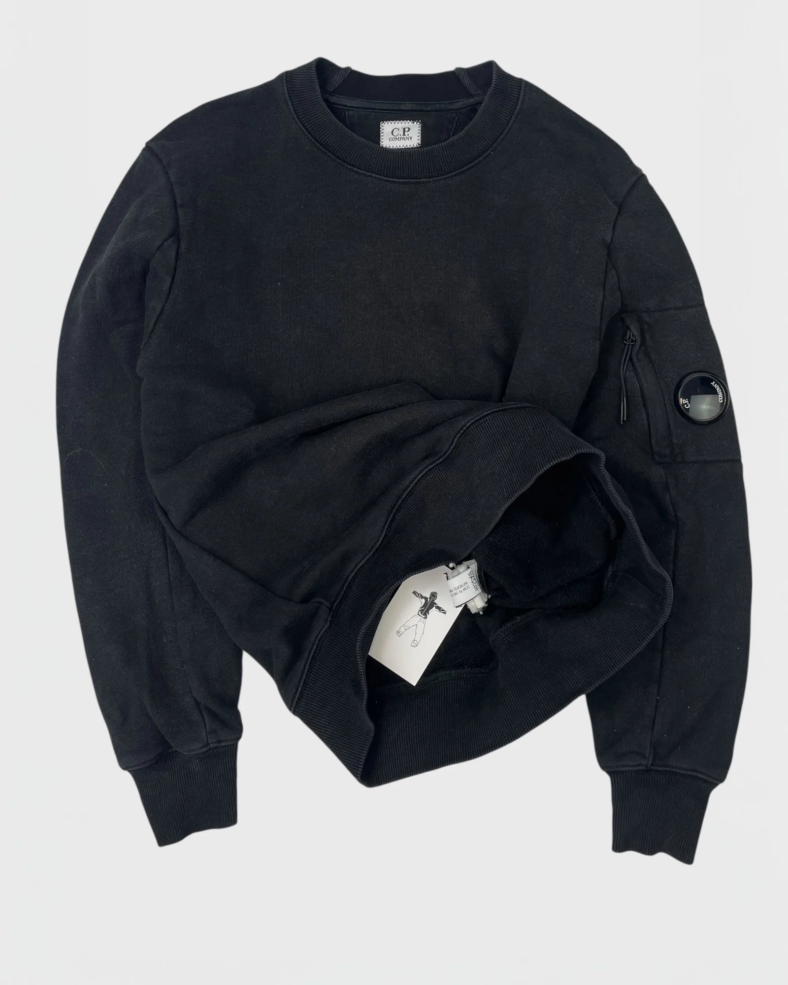 C.P company pull