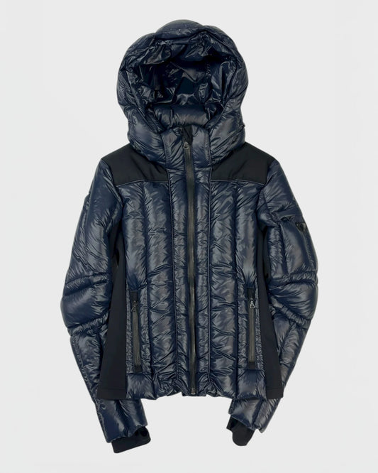 Prada doudoune triangle