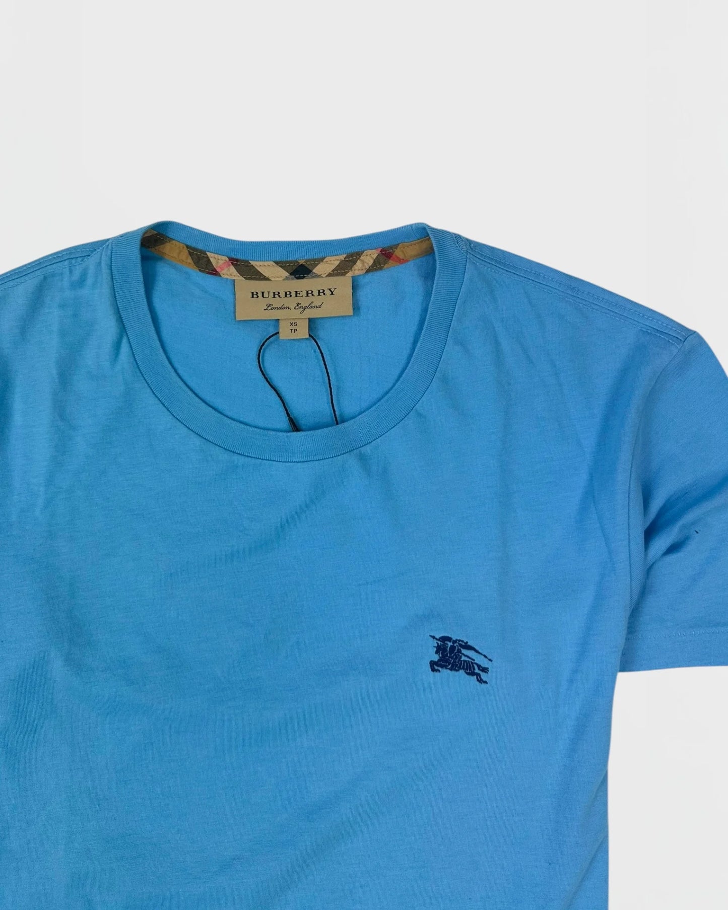 Burberry t-shirt