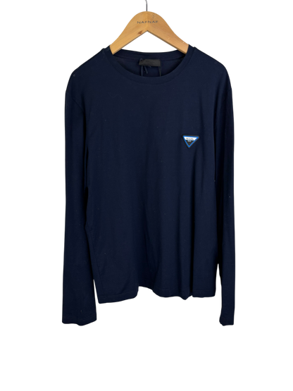 Prada Pull