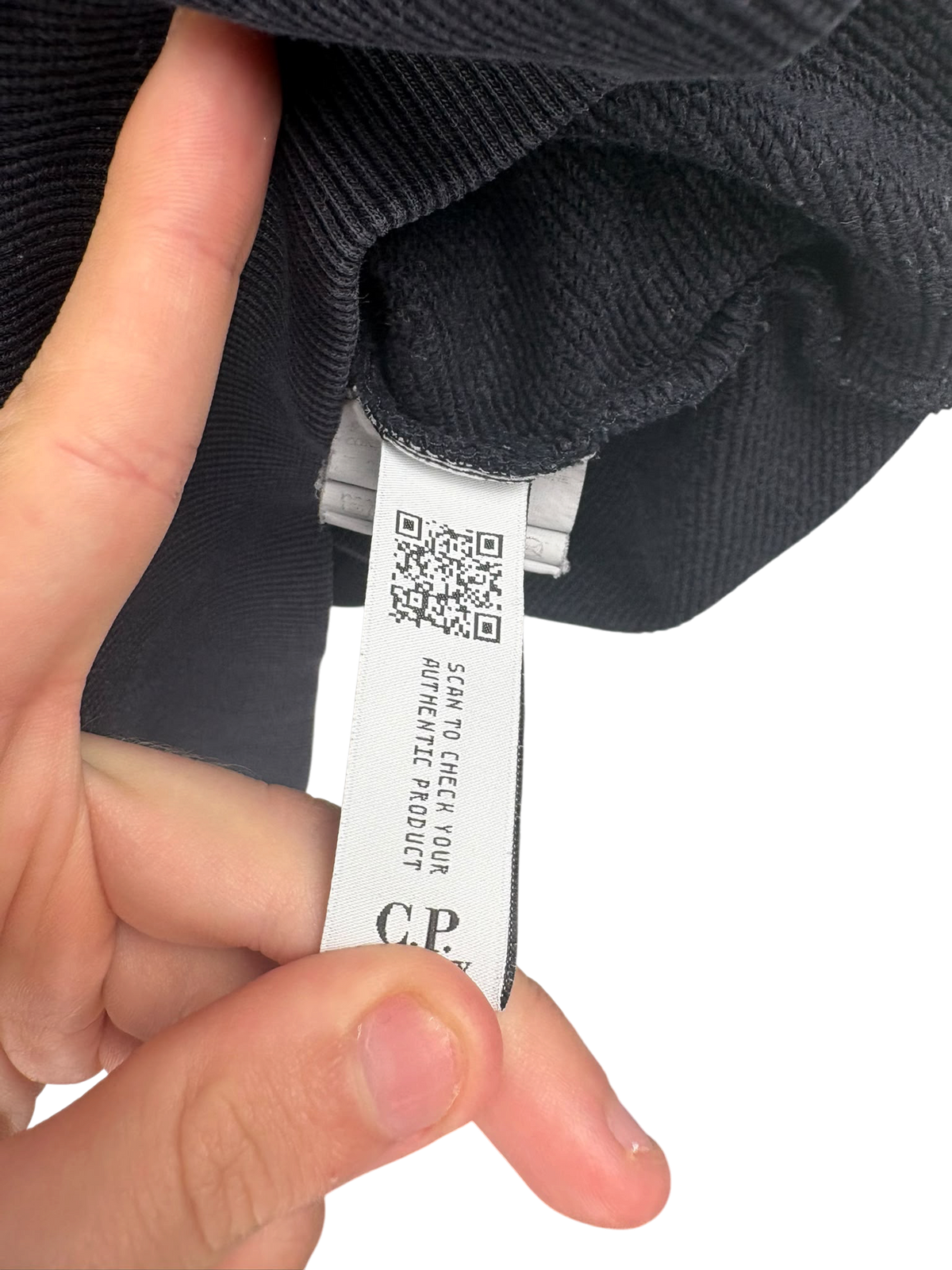 C.P Company pull