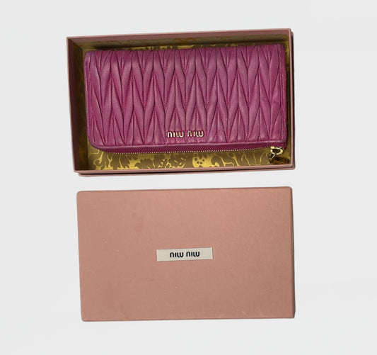 Miu miu wallet rose