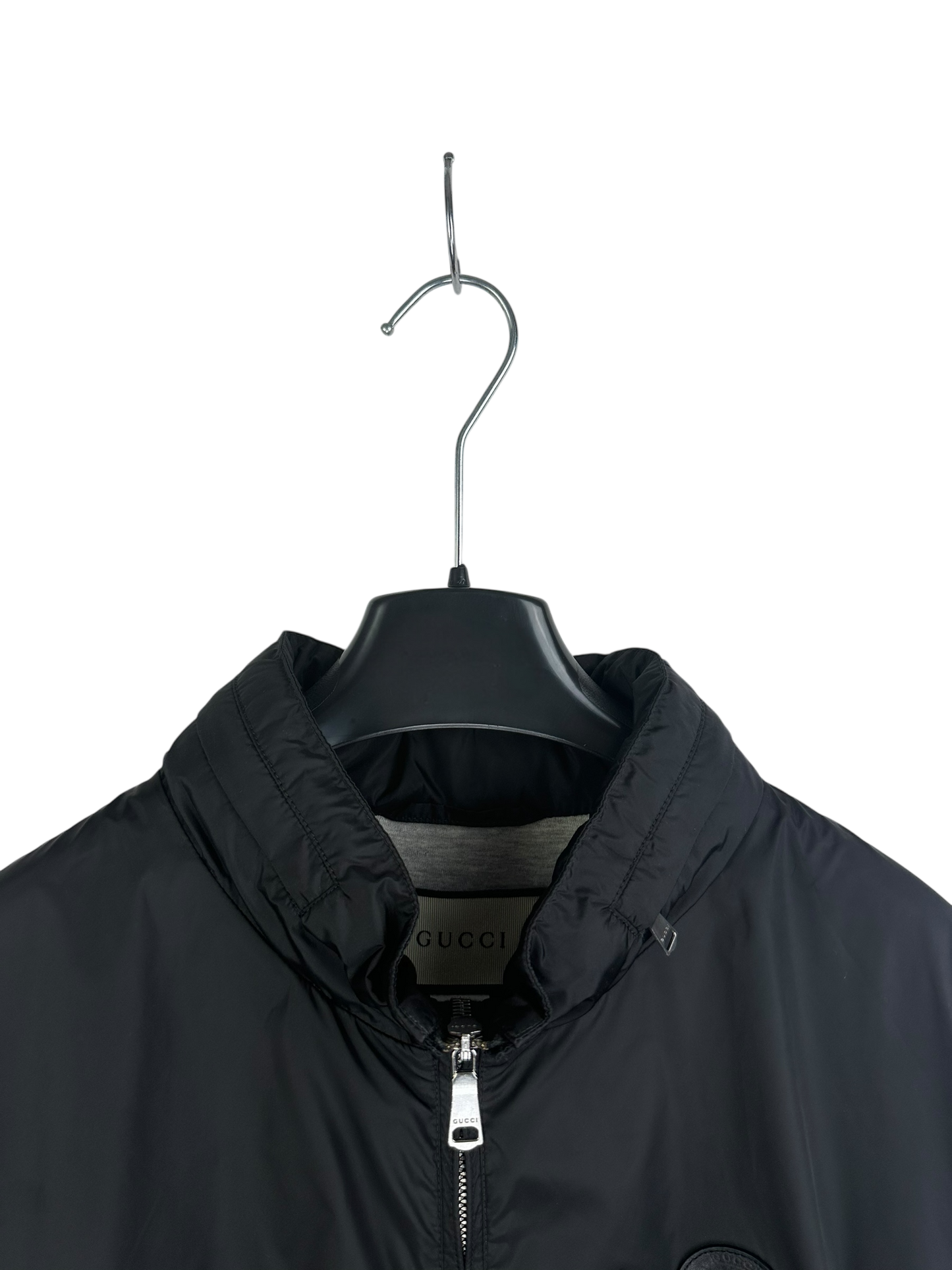 Gucci veste