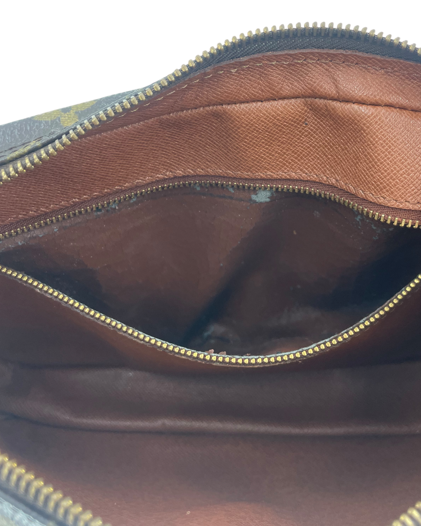 Louis Vuitton Pochette monogram marron