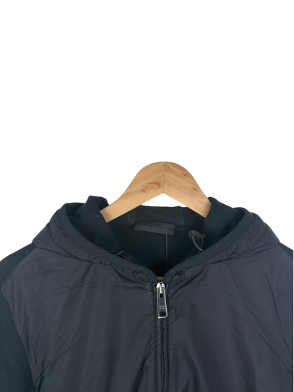 Prada veste bi-matière