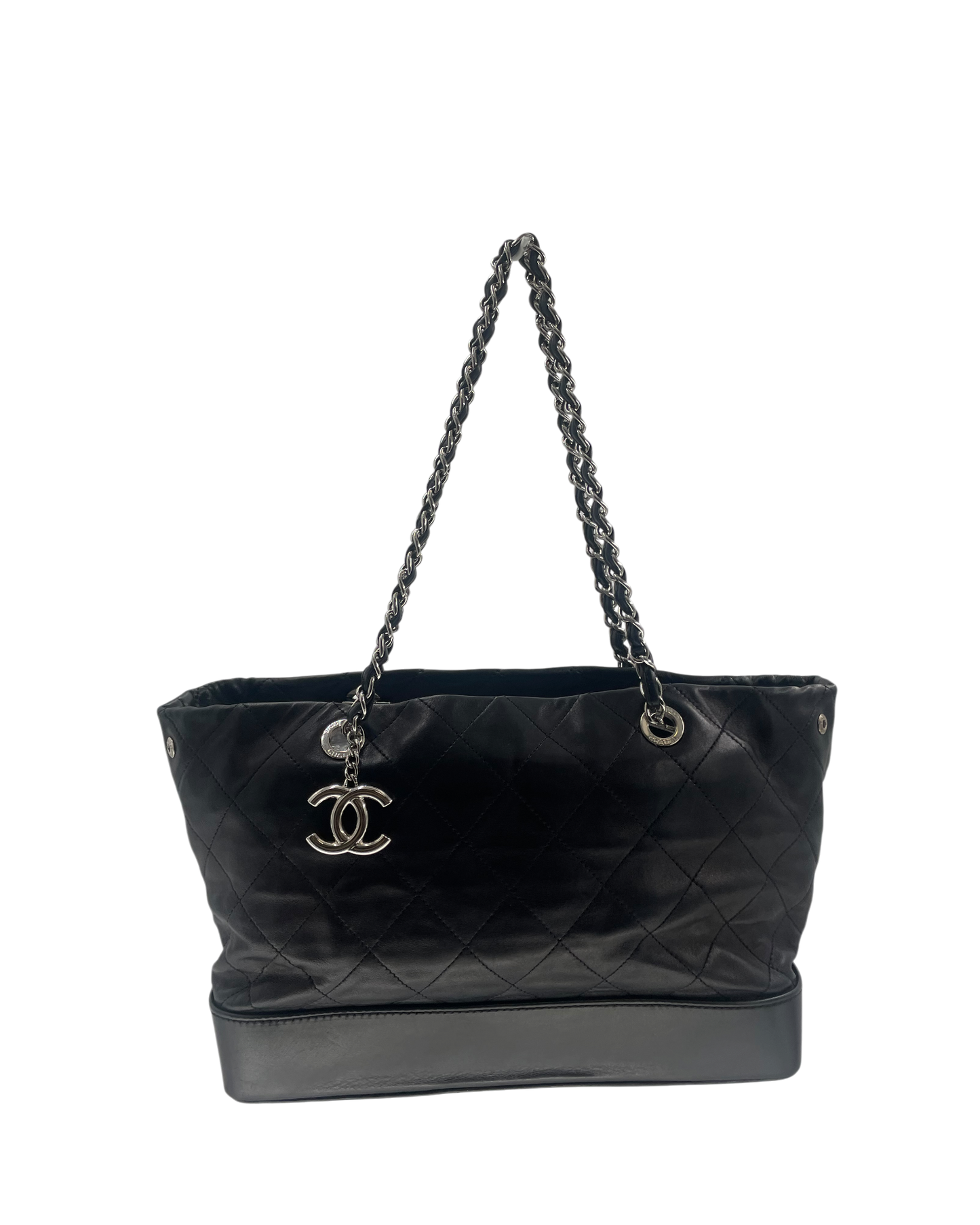 Chanel Sac à main en cuir noir