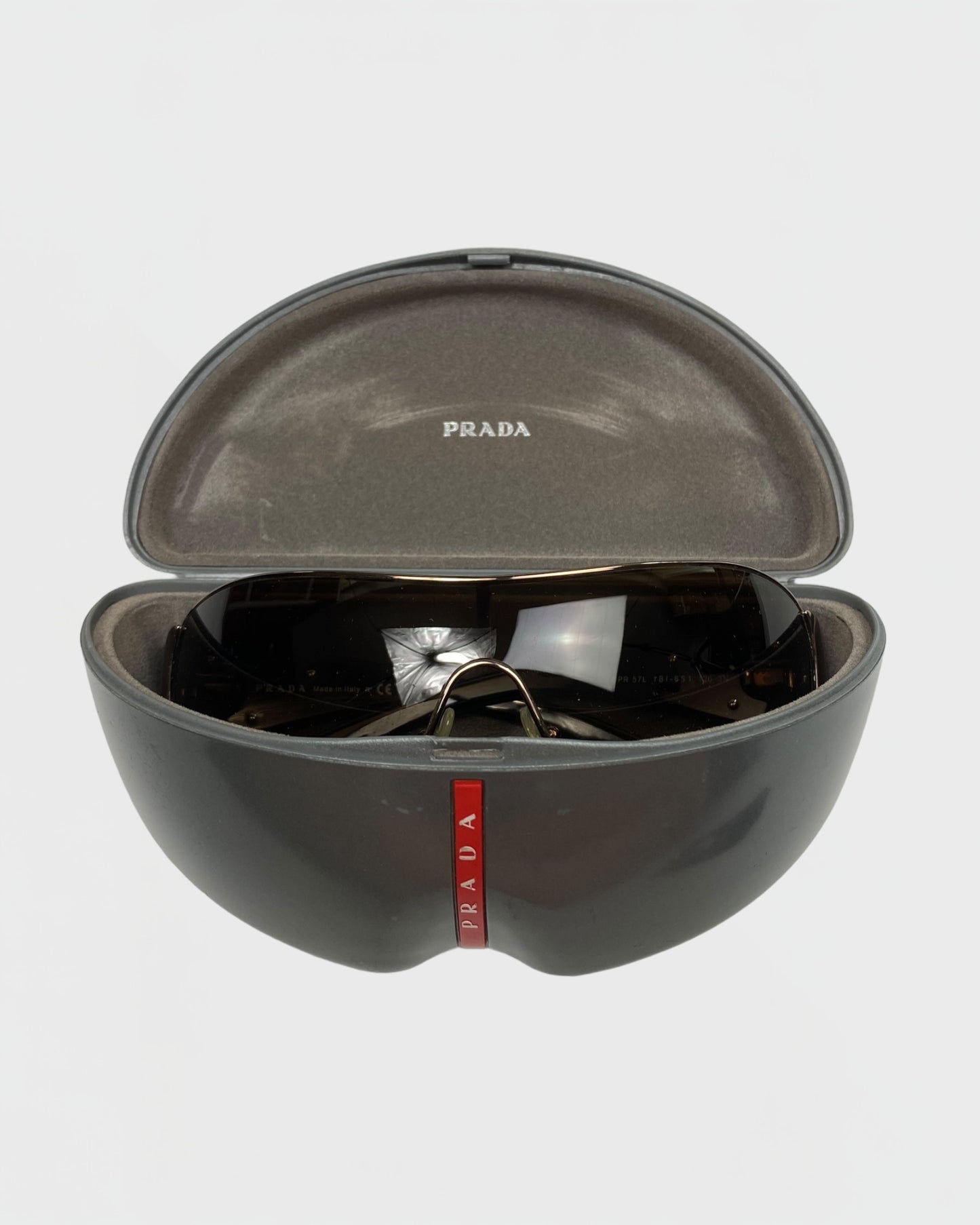 Prada lunettes