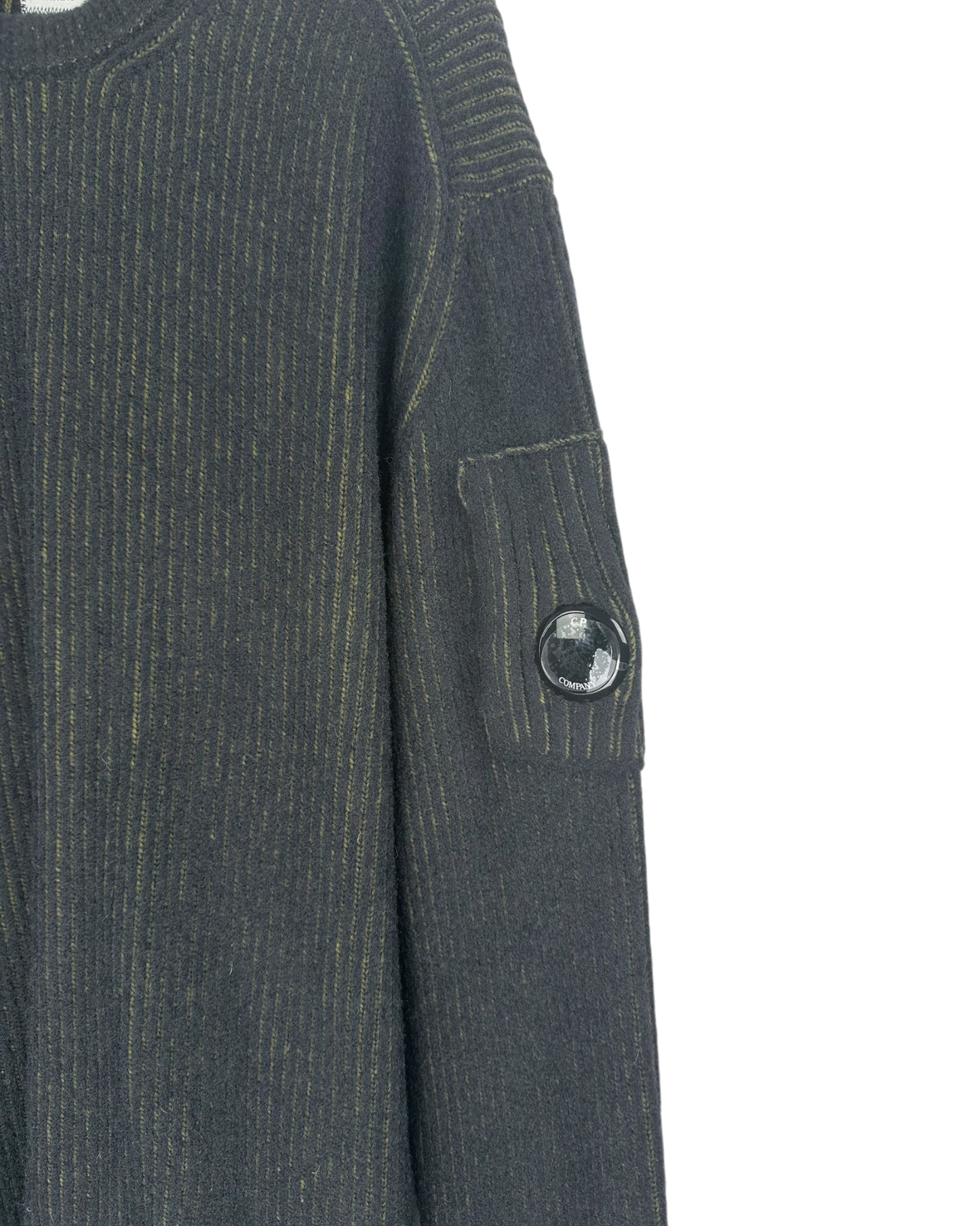C.P. Company pull