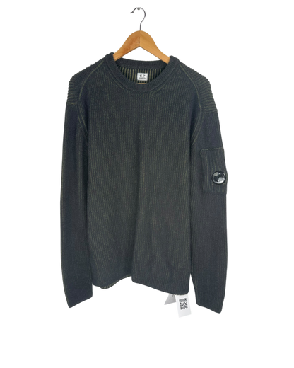 C.P. Company pull