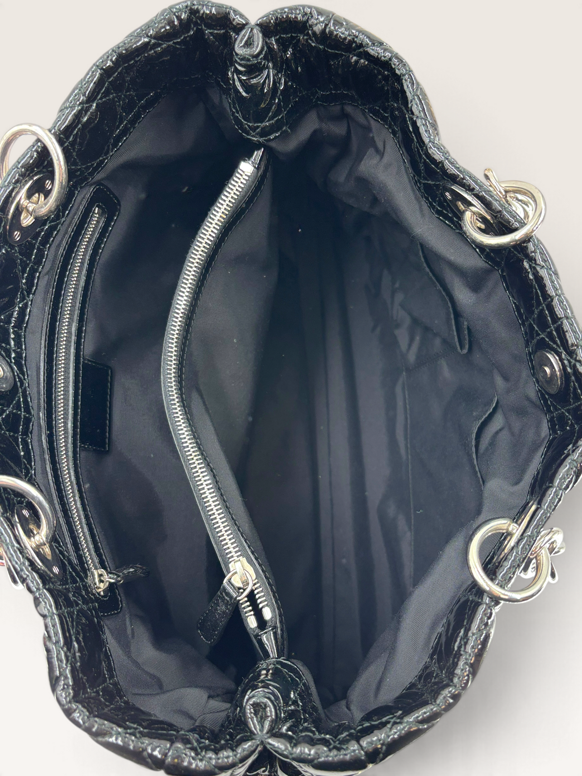 Dior sac à main Lady D East West cuir vernis