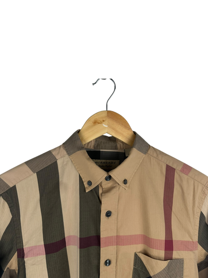 Burberry chemise motif tartan