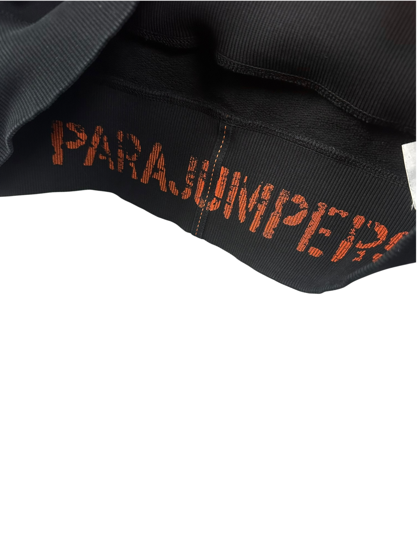 Parajumpers pull