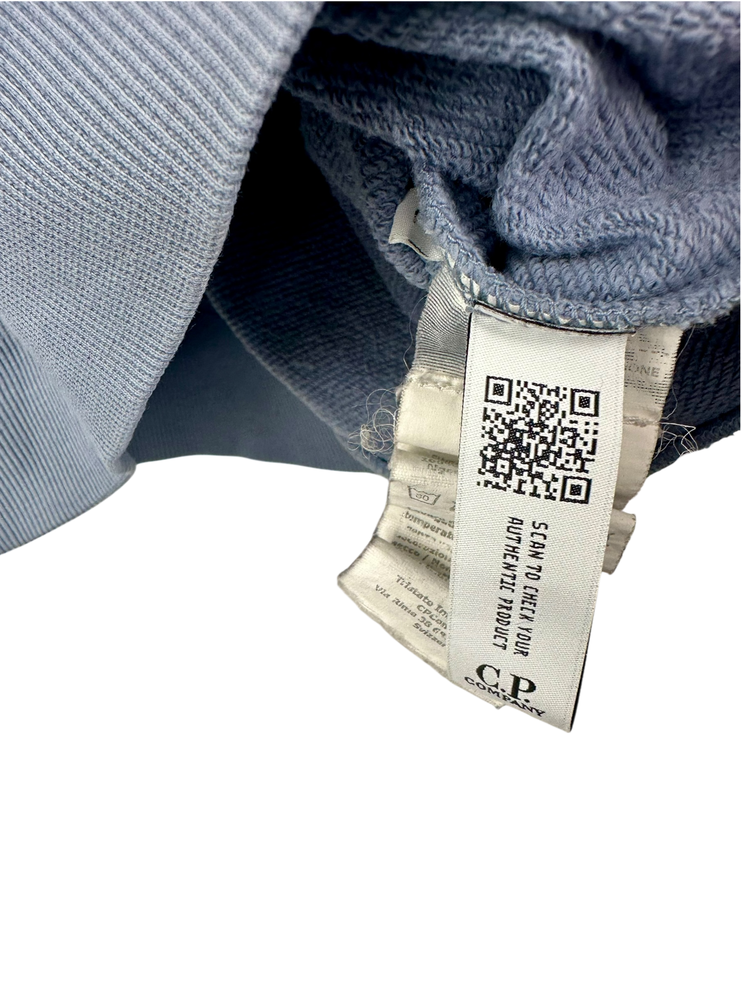 C.P Company Pull
