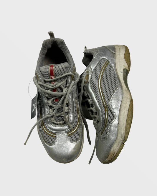 Prada shoes / sneakers (43)