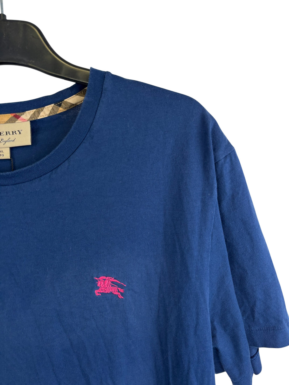 Burberry t shirt
