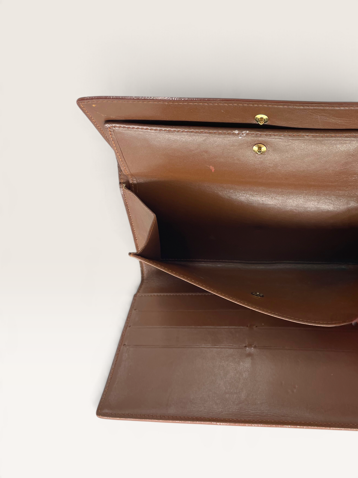 Louis Vuitton Portefeuille Sarah cuir vernis camel