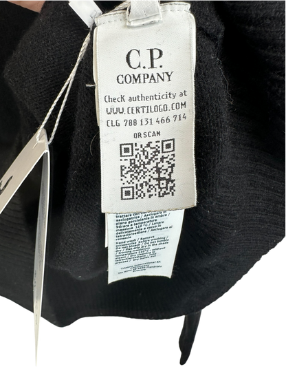 C.P Company Pull