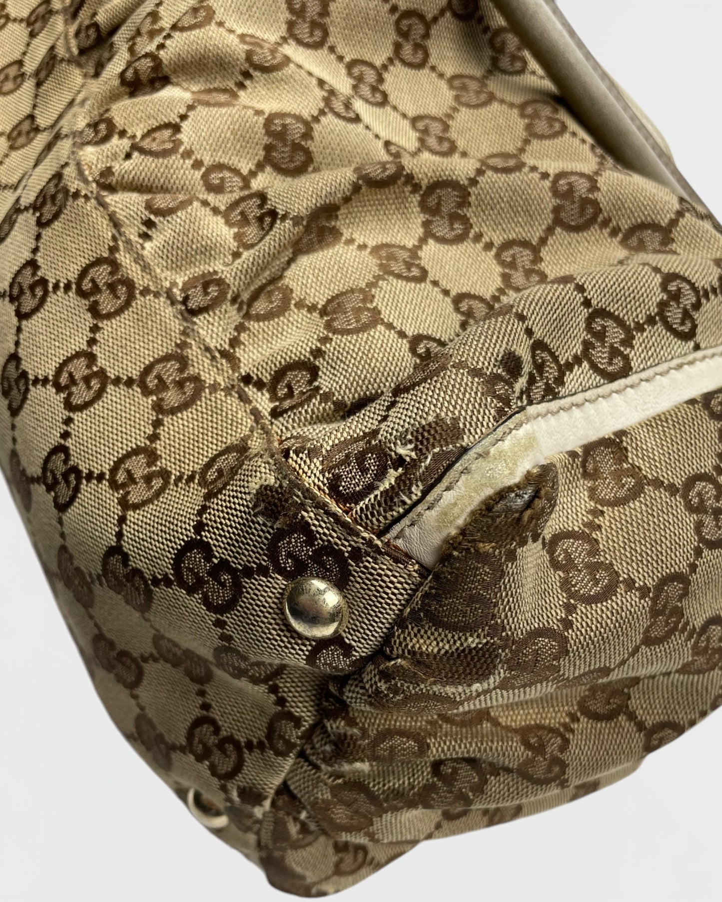 Gucci abbey monogram bag