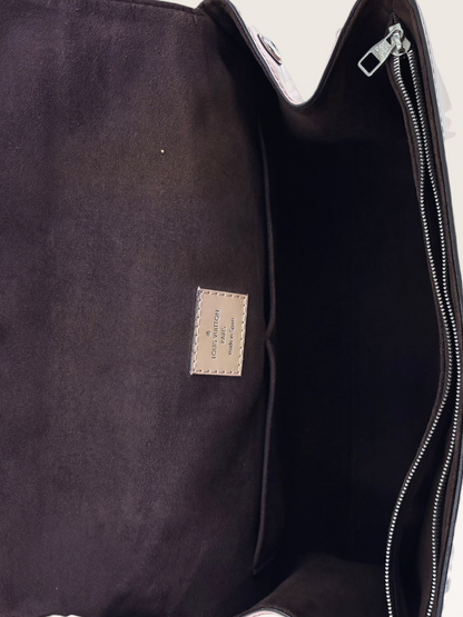 Louis Vuitton sac cuir épi Cluny GM