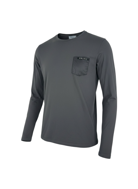 Prada pull fin