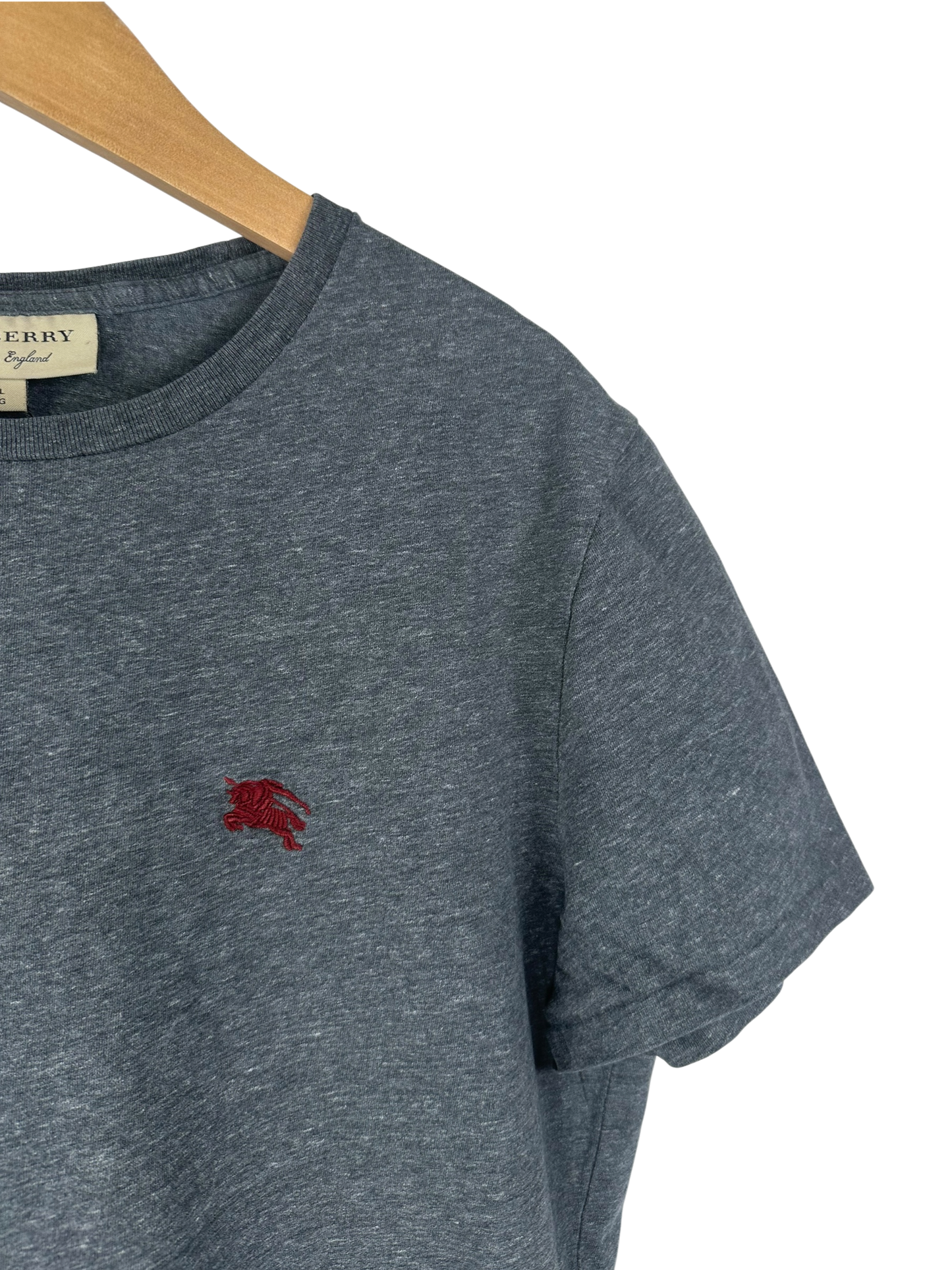 Burberry t-shirt