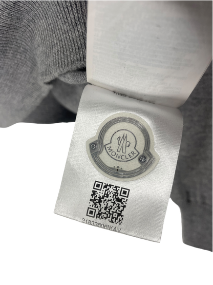 Moncler pull logo épaule