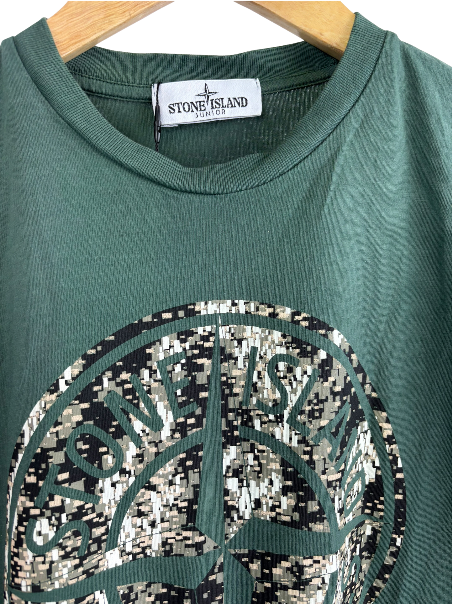 Stone island t shirt