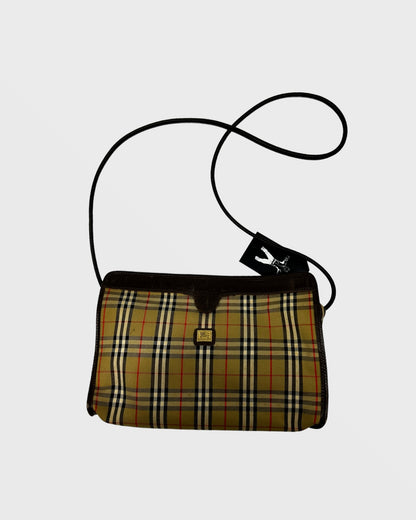 Burberry pochette bag