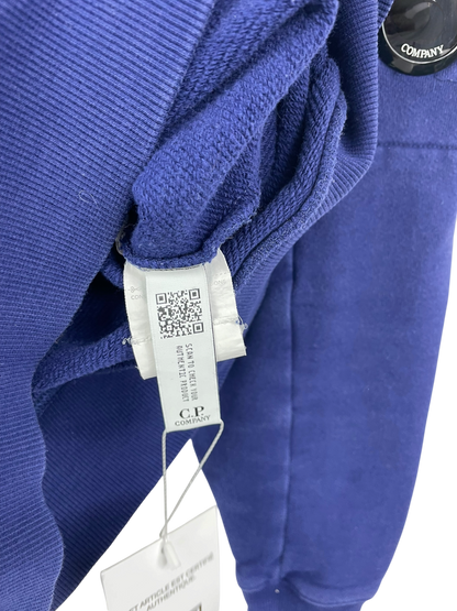 C.P. Company pull