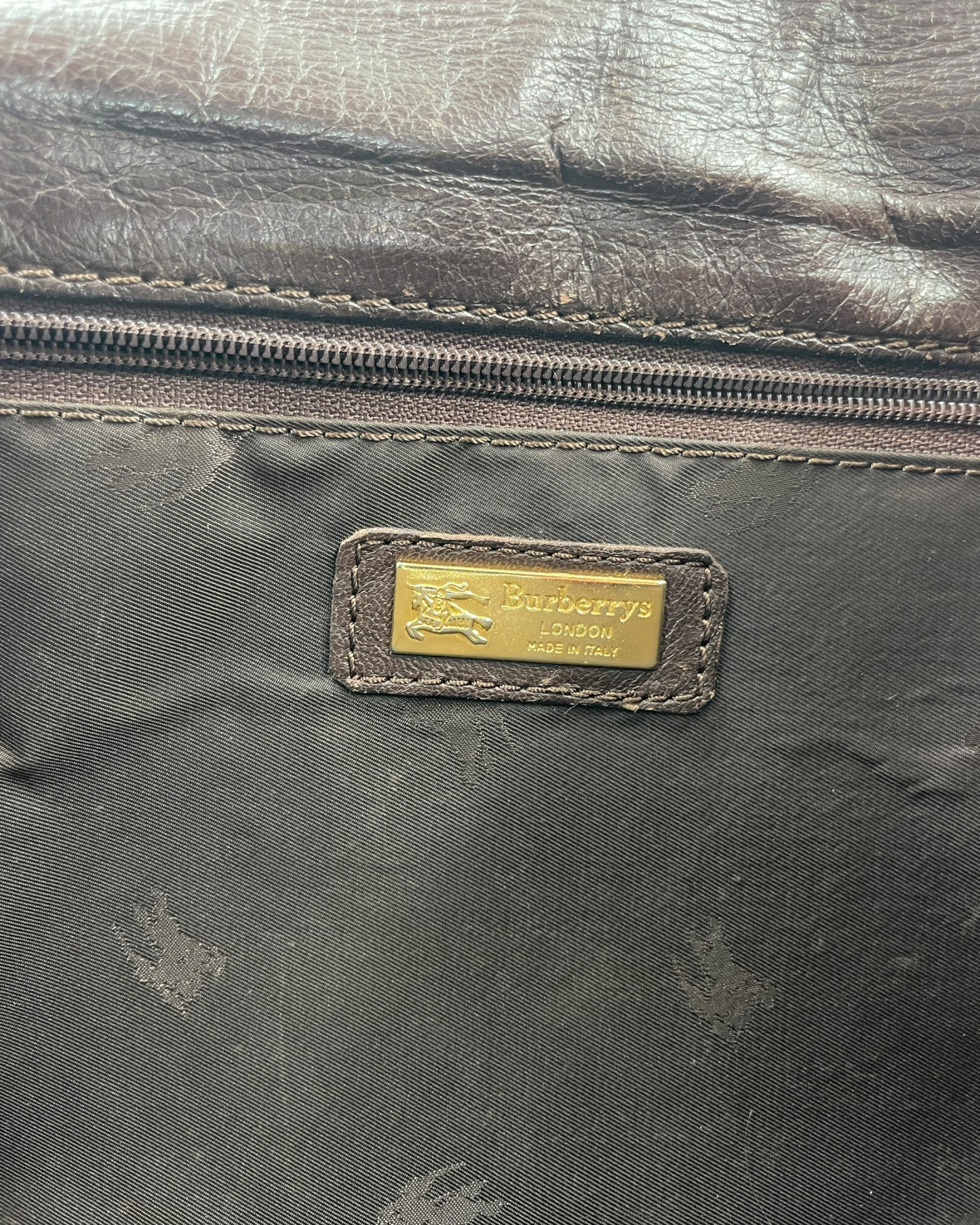 Burberry sac à main porté épaule