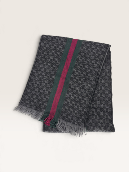Gucci écharpe GG