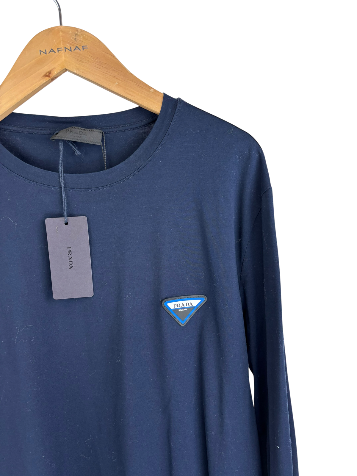 Prada Pull
